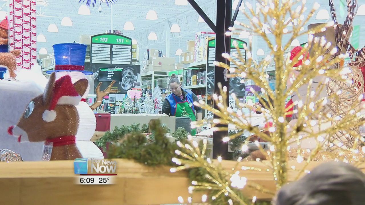 Stores preparing for last-minute holiday shoppers